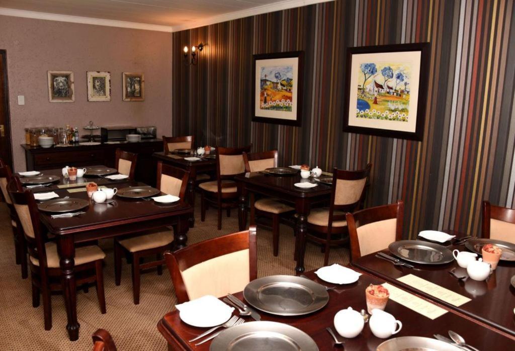Lourie Lodge Сэндтон Экстерьер фото