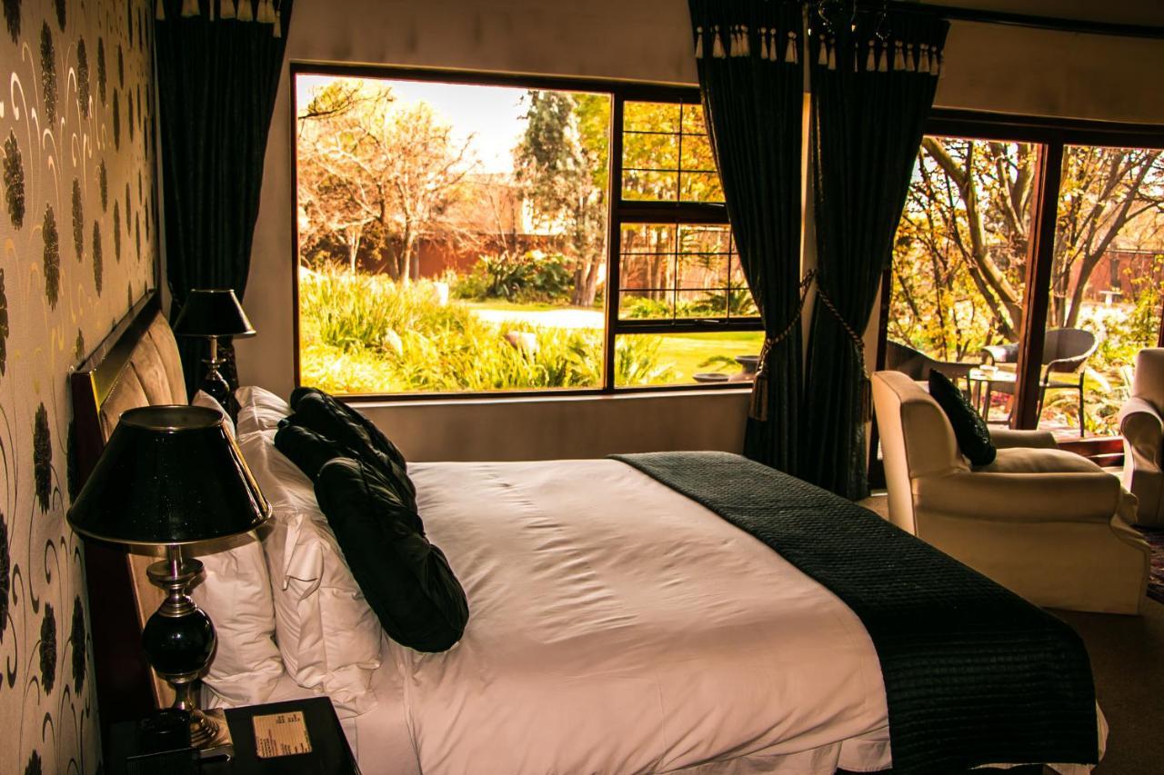Lourie Lodge Сэндтон Экстерьер фото