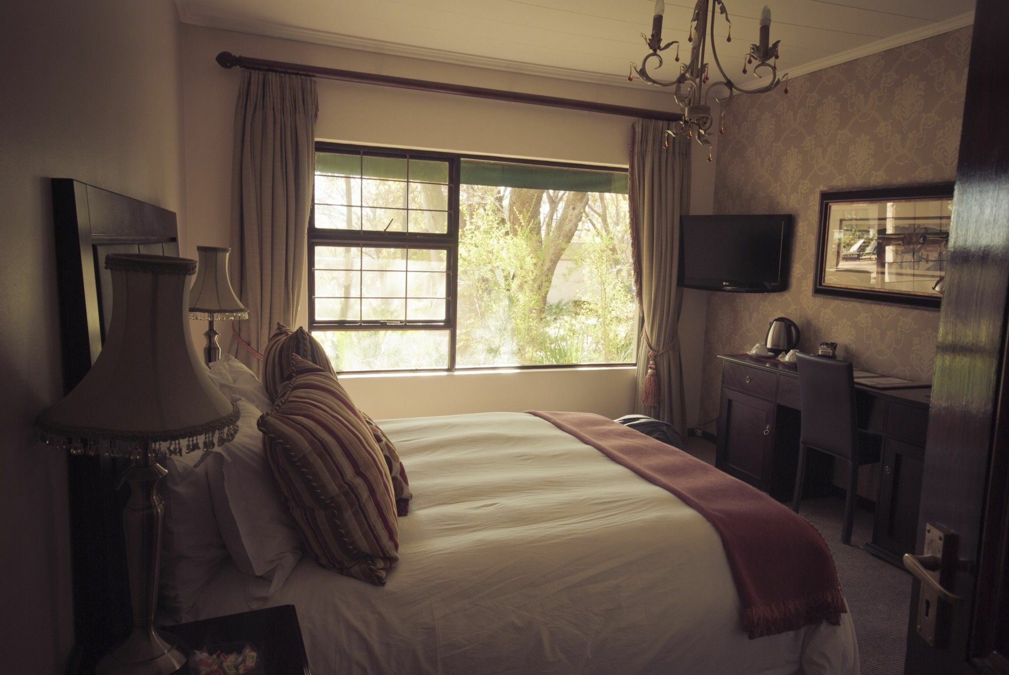 Lourie Lodge Сэндтон Экстерьер фото